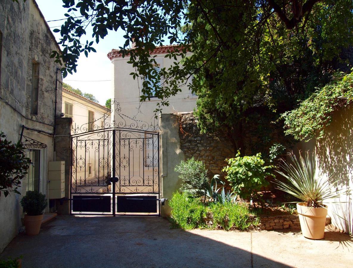 Apartamento Le 26 Nimes Exterior foto